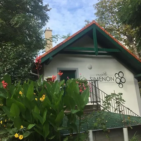 Vinarsky Simenon Chvalovice (South Moravian)
